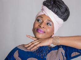 Dena Mwana 