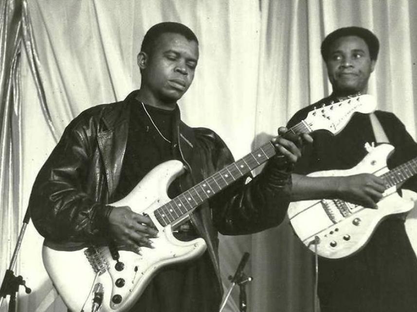 Baroza et Shiro Shiro